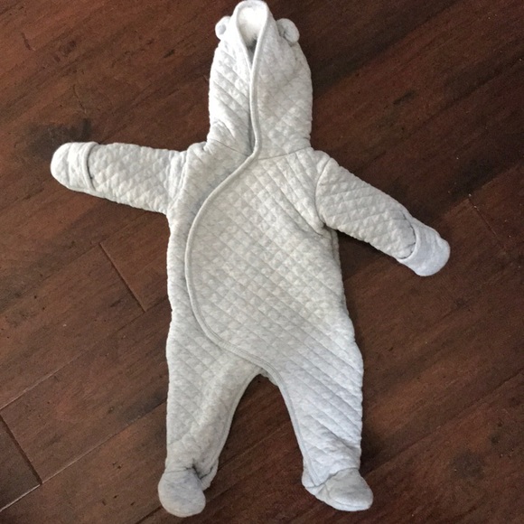Carter's Other - Quilted Heather Hooded Bunting❄️⛄️